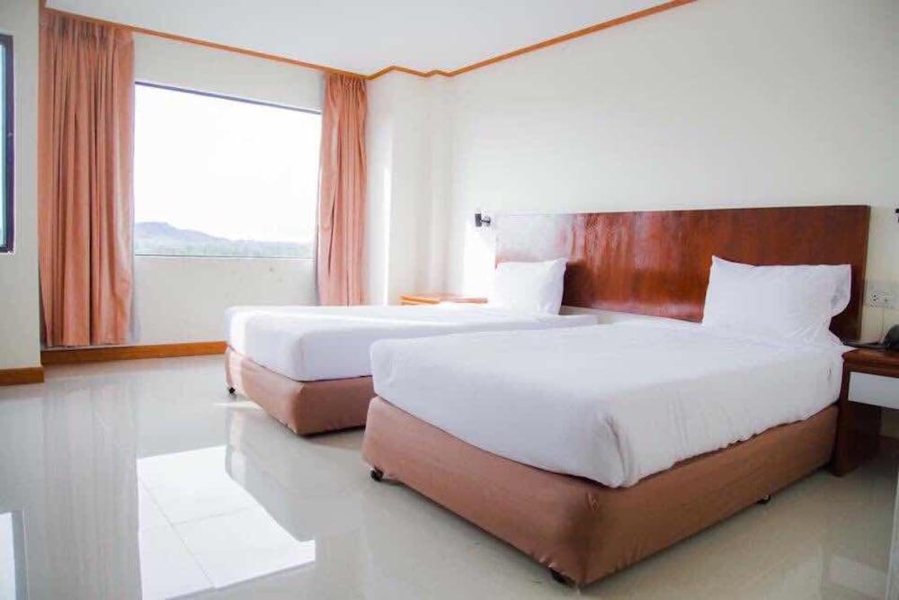 Sinkiat Thani Hotel Сатун Экстерьер фото