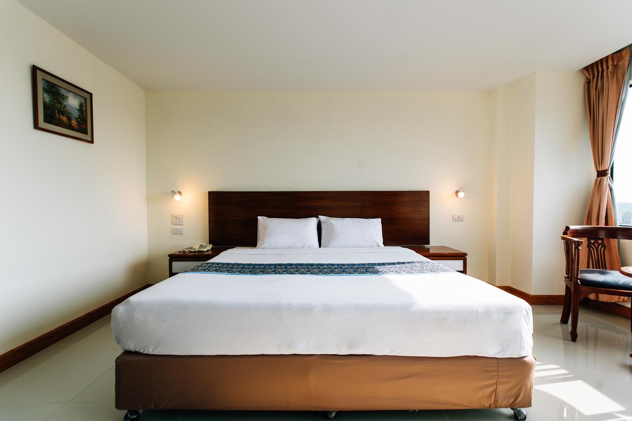 Sinkiat Thani Hotel Сатун Экстерьер фото