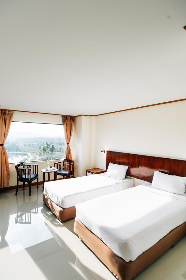 Sinkiat Thani Hotel Сатун Экстерьер фото