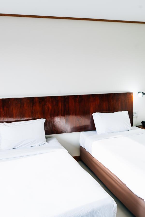 Sinkiat Thani Hotel Сатун Экстерьер фото